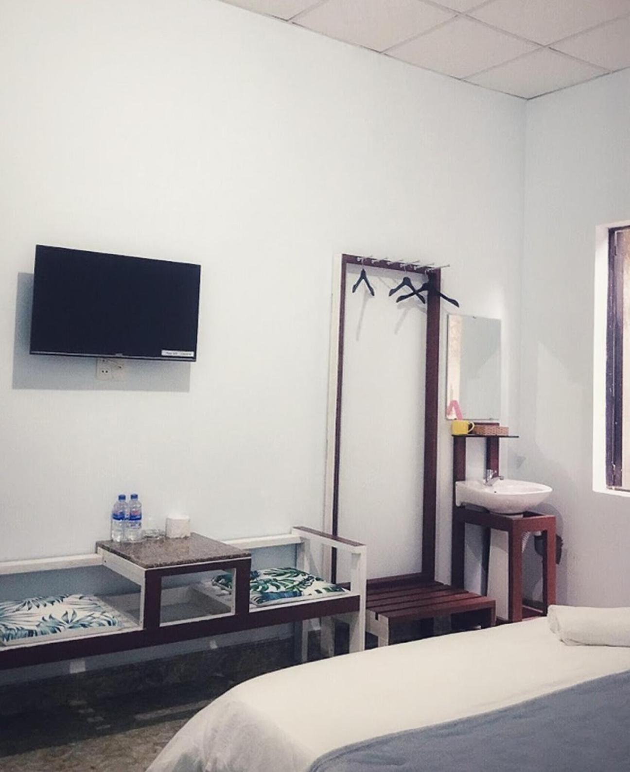 Homestay Vuon Nhan Plây Ku Exterior foto